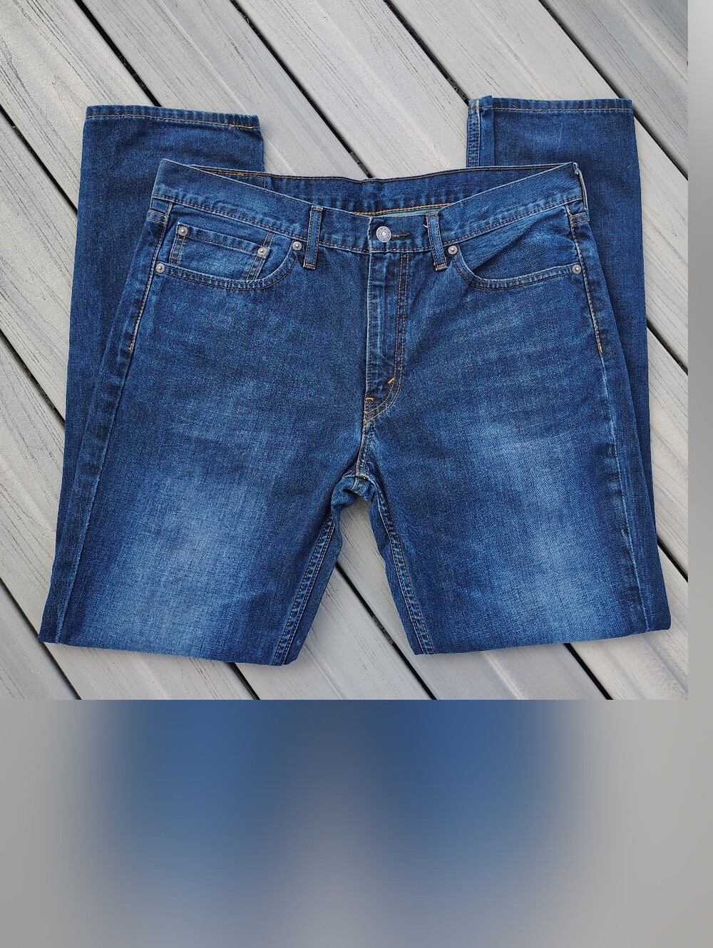 LEVI STRAUSS & CO.Classic Men's 36W x32L Blue Denim Jeans